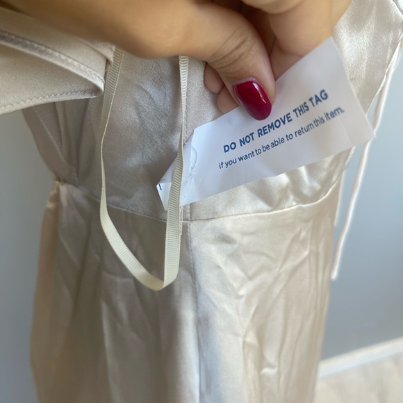 Fame and Partners dress - fairytale design - Picture 3 of 5